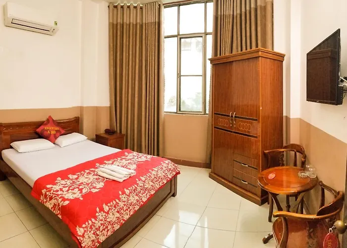 Oyo 751 K300 Hotel