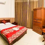Oyo 751 K300 Hotel