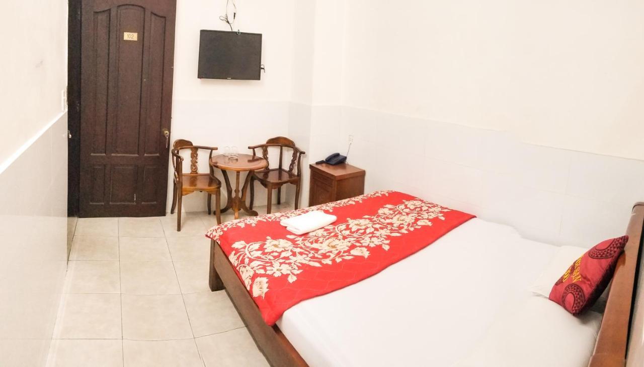 Khách sạn Oyo 751 K300 2*