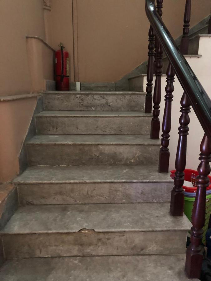 Khách sạn Oyo 751 K300